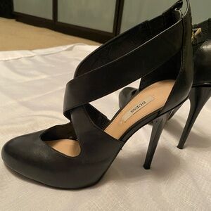 GUESS Black Women's Shoes
